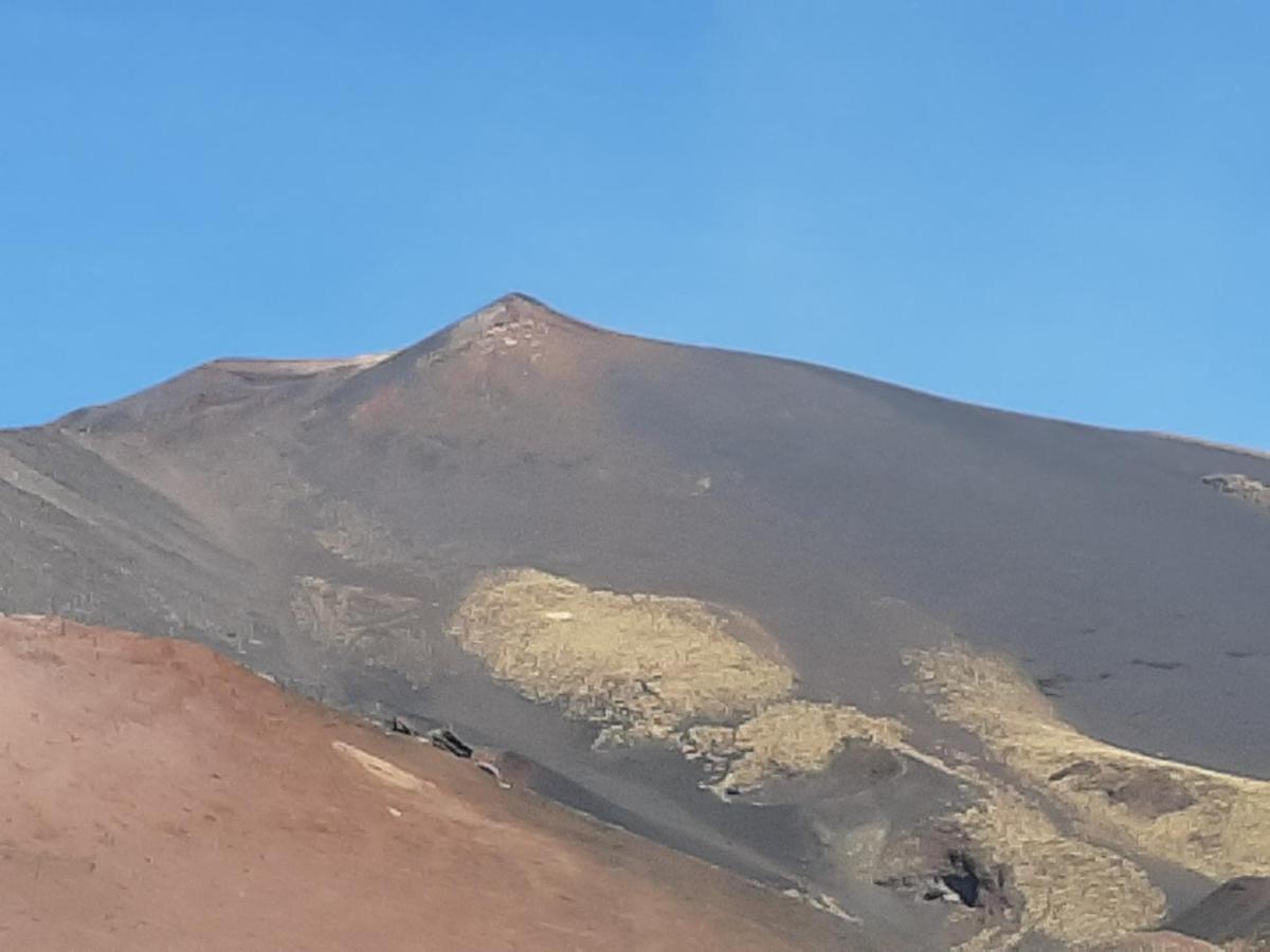 Отель Etna Relax Николози Экстерьер фото